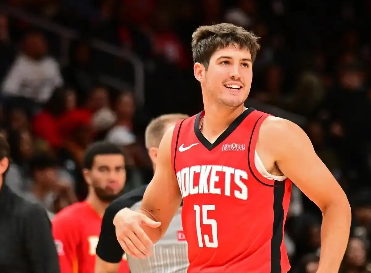 alt, 乌度卡轮休